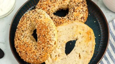 Toast oder Bagels im Airfryer